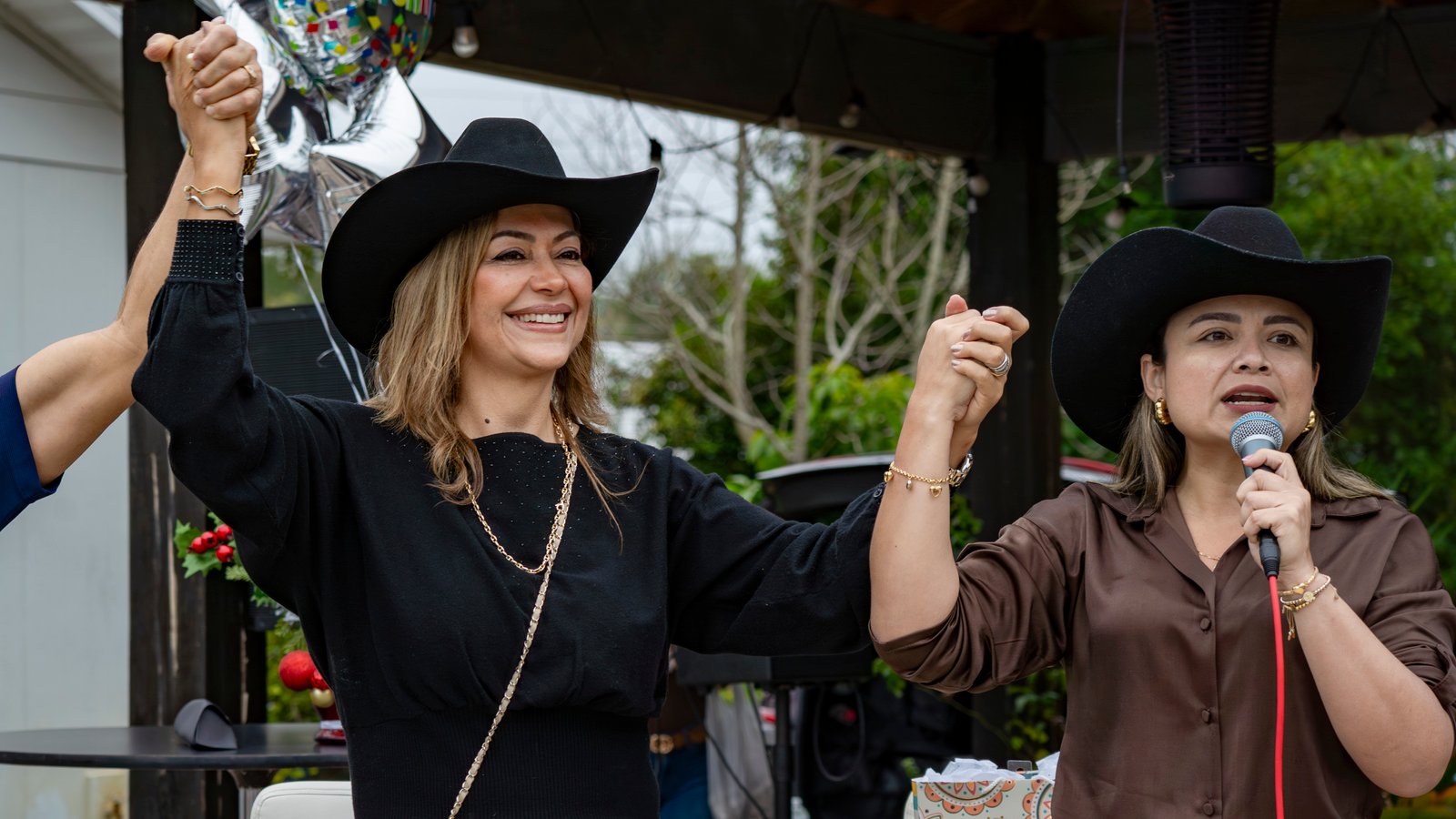 María Teresa y Lina Garrido